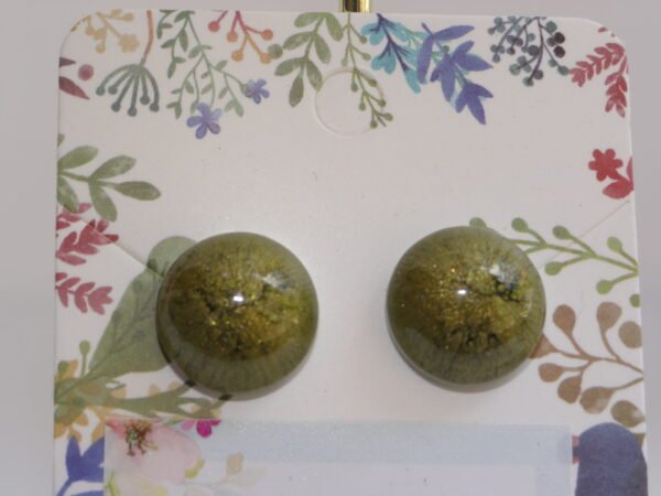 Clou d'oreilles en rond vert
