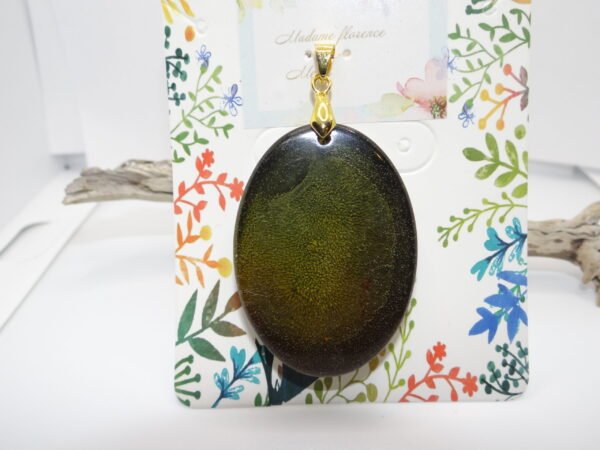 Pendentif ovale vert