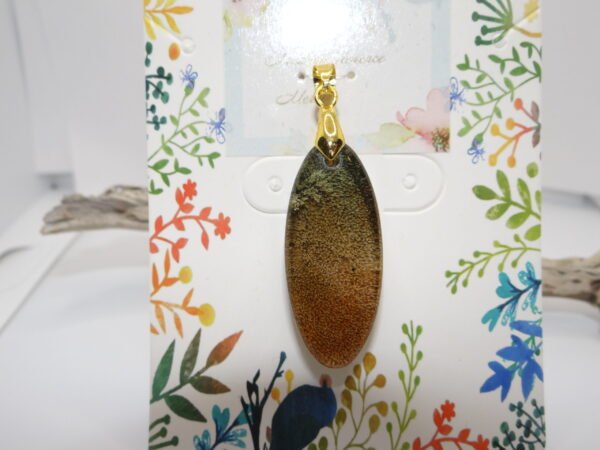 Pendentif ovale vert/jaune/marron